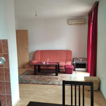 شقة Apartman Asi موستار المظهر الخارجي الصورة