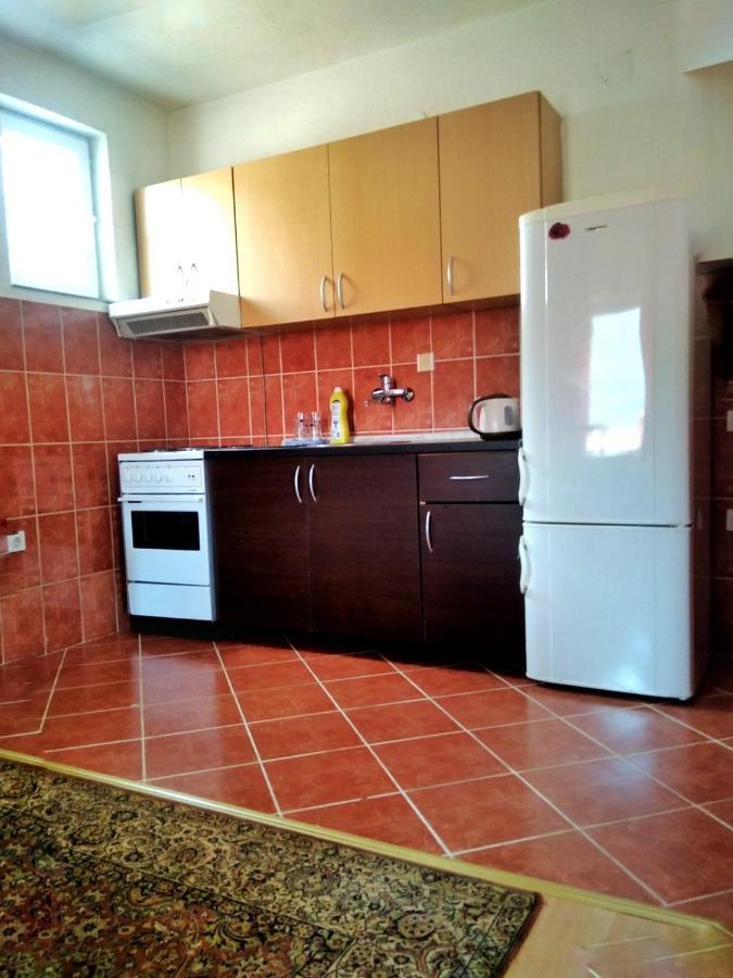 شقة Apartman Asi موستار المظهر الخارجي الصورة
